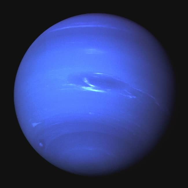 Planet Neptunus Pengertian, Ciri Ciri Karakteristik dan Satelit