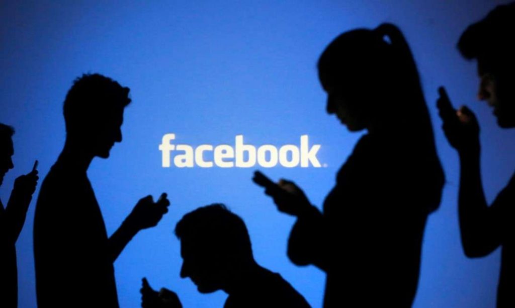 Pengertian Facebook : Sejarah, Manfaat, Kelebihan Dan Kekurangan - JAGAD ID