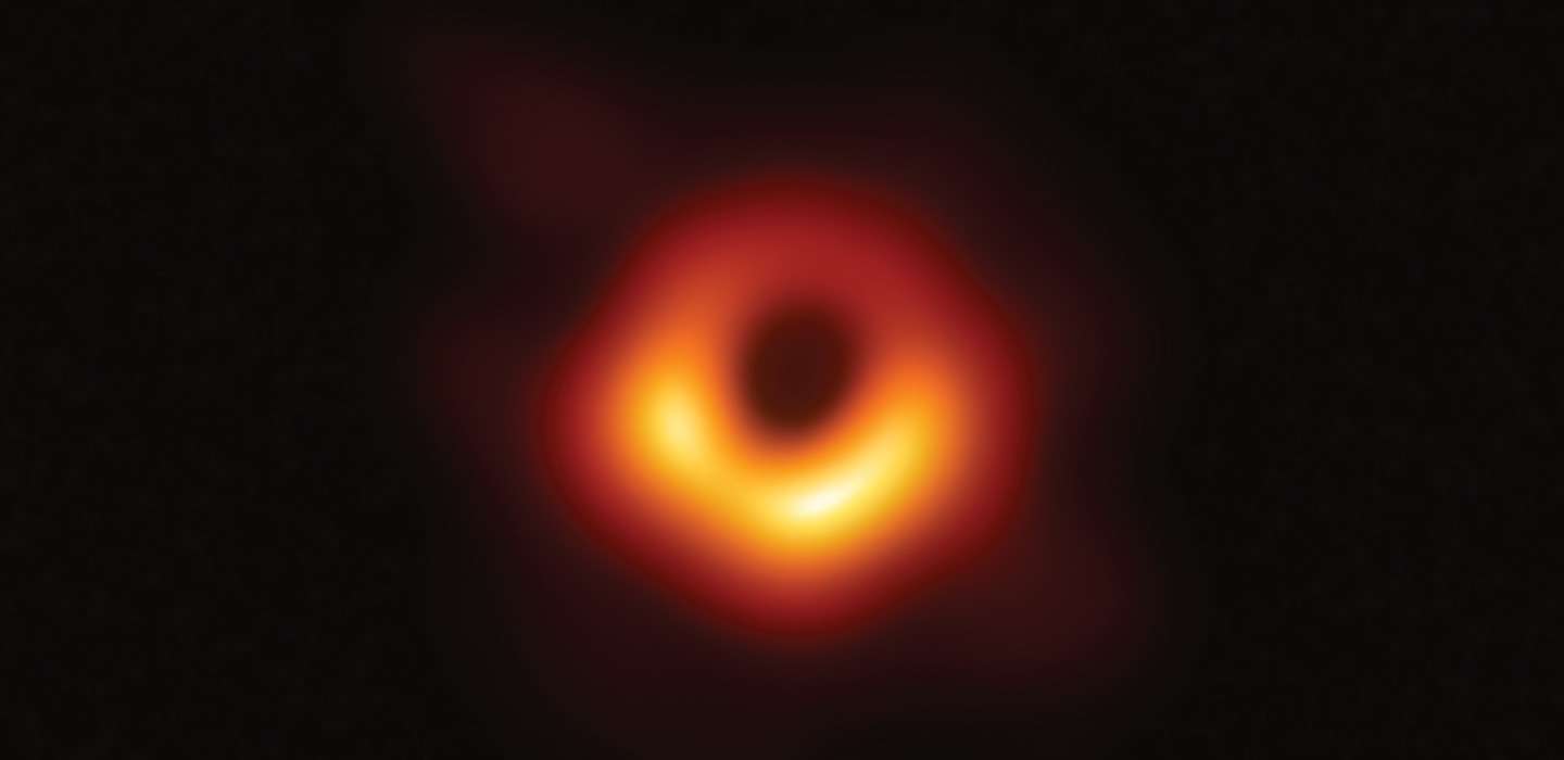 Pengertian Black Hole Adalah Sejarah, Asal Mula dan Teori